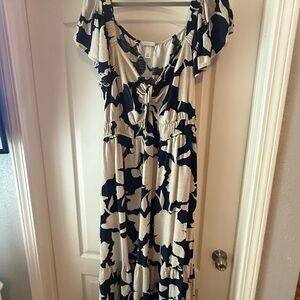 Ava & Viv Navy and Cream Maxi Dress